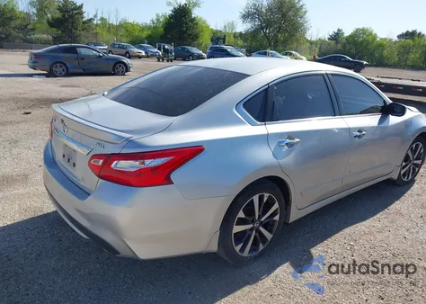 2016 Nissan Altima 2.5 Sr z USA, uszkodzony, nr VIN 1N4AL3AP0GC113678
